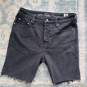 We The Free Black Denim Shorts - Raw hem